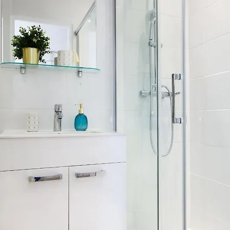 Appartamento Big Studio Close To Montorgeuil Local Commercial Parigi